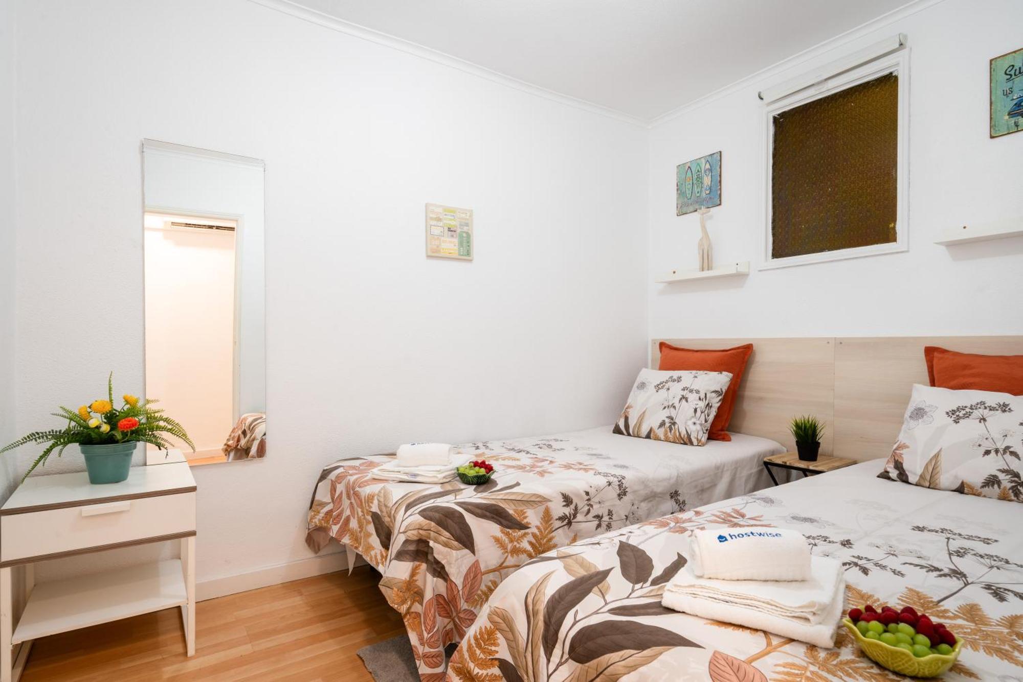 Host Wise - Large Flat W Terrace - Ace Location At Aliados Leilighet Porto Eksteriør bilde